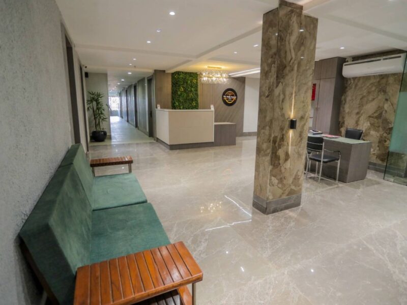 Hotels near Rajiv Plaza Gwalior