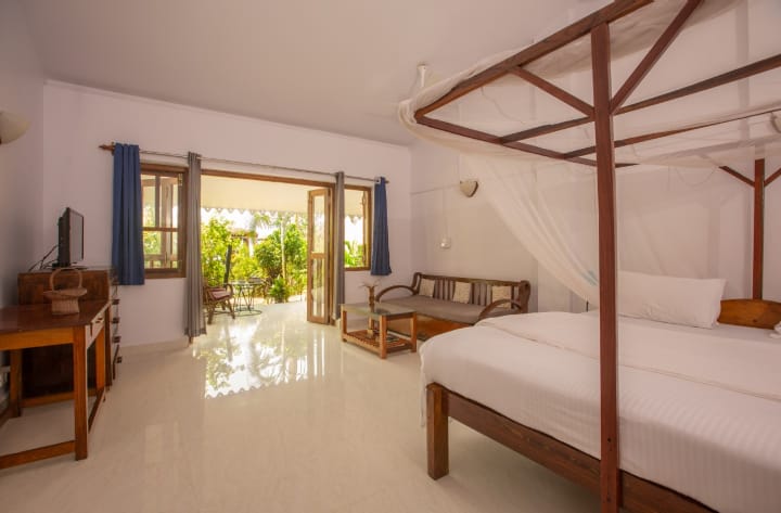 Tapas Goa: Best Hotels in South Goa
