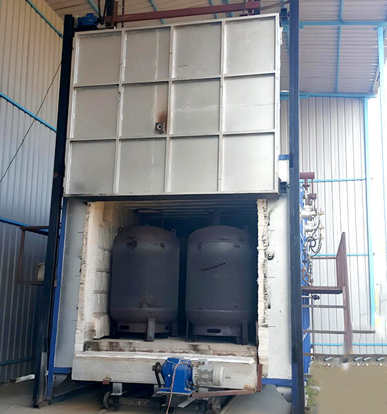 Leading manufacturer & exporter of Industrial Furnaces & ovens!