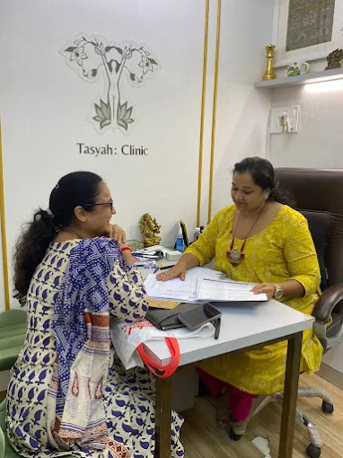 Dr. Prashansa Raut Dalvi - Gynaecologist in Malad, Mumbai | Obstetrician | Infertility Treatment | High Risk Pregnancy Care