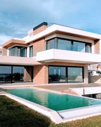 What amenities are included in this Jodhpur flat?