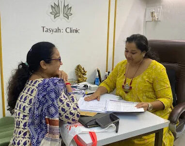 Dr. Prashansa Raut Dalvi - Gynaecologist in Malad, Mumbai | Obstetrician | Infertility Treatment | High Risk Pregnancy Care