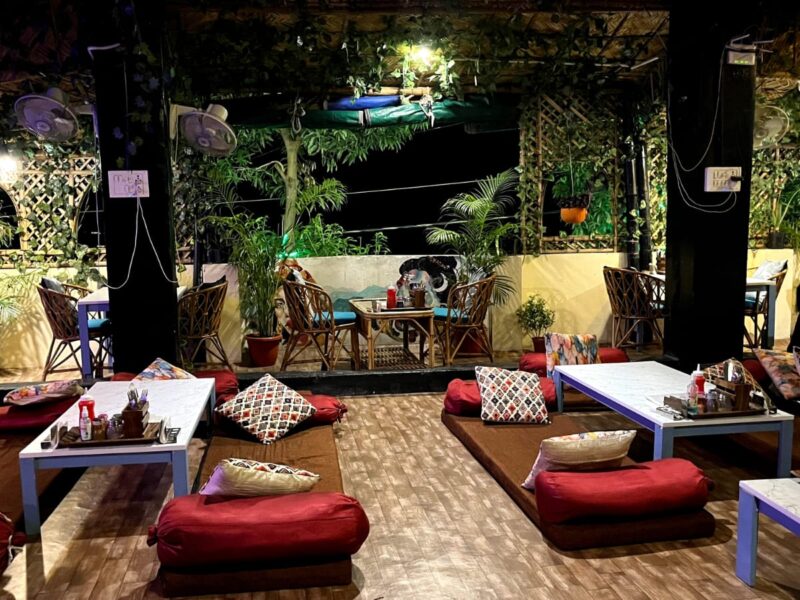 Best Breakfast Places in Laxman Jhula, Rishikesh