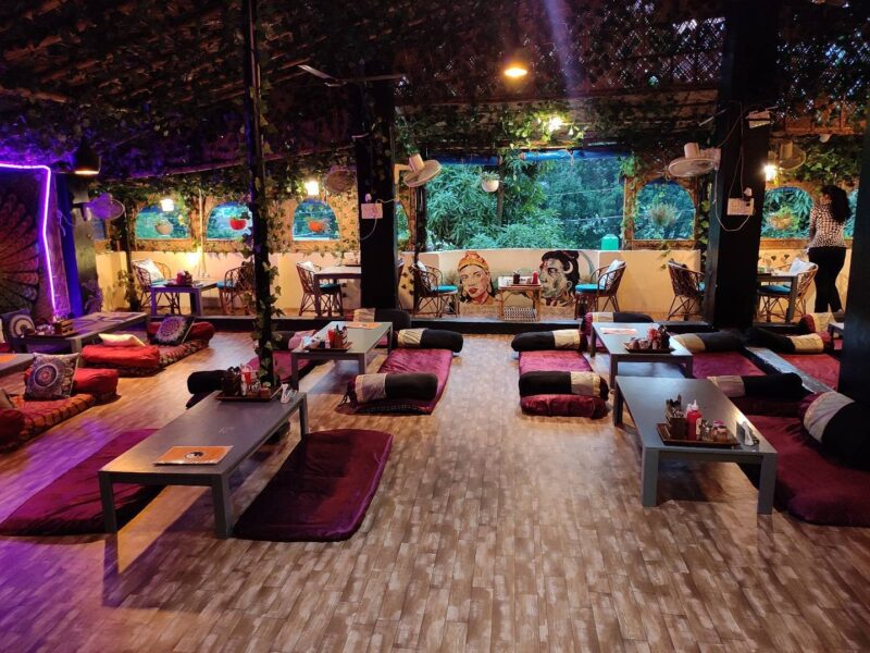 Best Breakfast Places in Laxman Jhula, Rishikesh