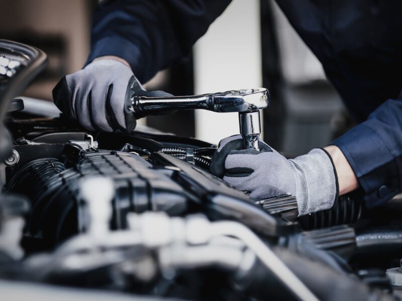 Find a Trusted Car Mechanic Near Me Now!